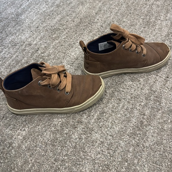 Little Boys TOMS sneaker boots size 13 - Picture 4 of 6